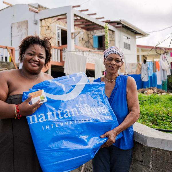 Give a Shelter Kit to Family in Crisis