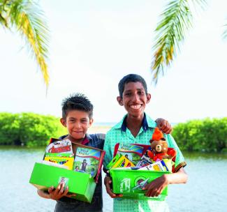 Support the Operation Christmas Child Project