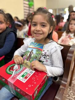 Give a Shoebox Gift